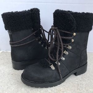 UGG Australia FRASER Black Leather winter combat style boots NEW Rugged